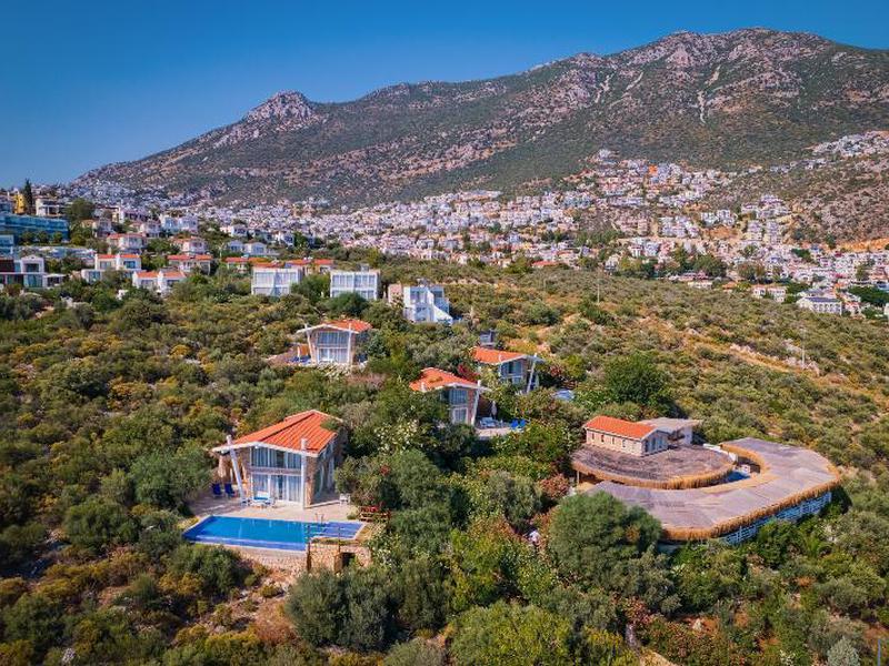 76241454085BDF5108A6EF3A0D843072