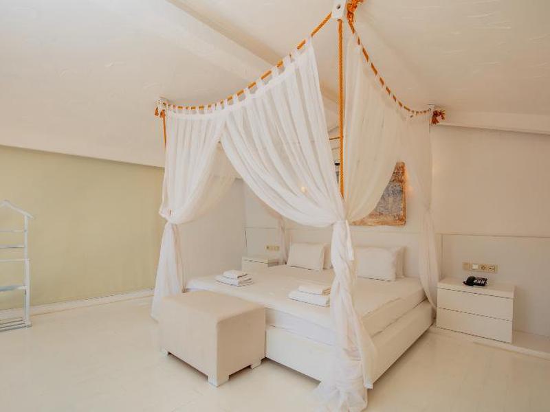 F03576693B1DA785066F75264A2F34DA