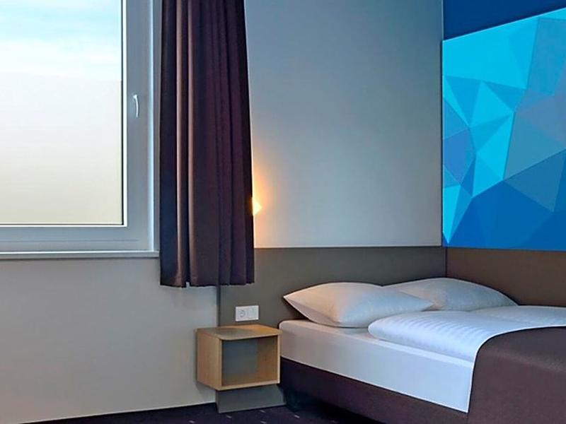 27C7BFBA69A4CBCDE8604C2706BAD080