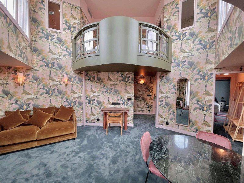 8B6BF938C4834922DFCCC5C1E8B95A21