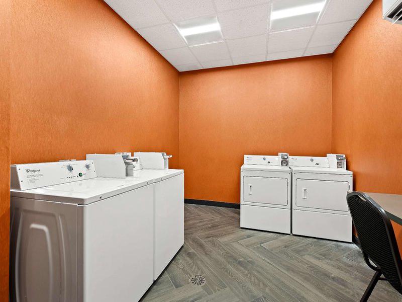 59BA1E100AB434D2F83D8831DFF56758