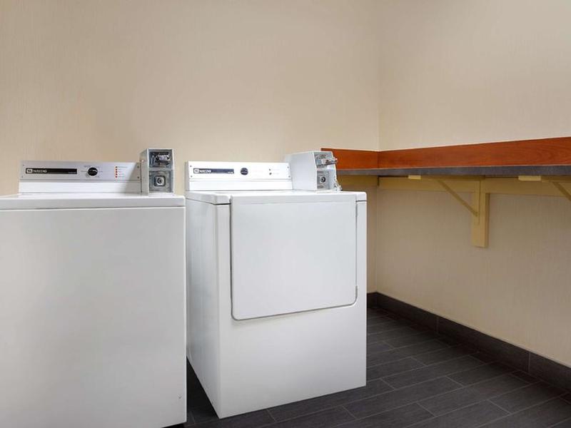 FC17C472C893B0F8F80AD572922F88B7