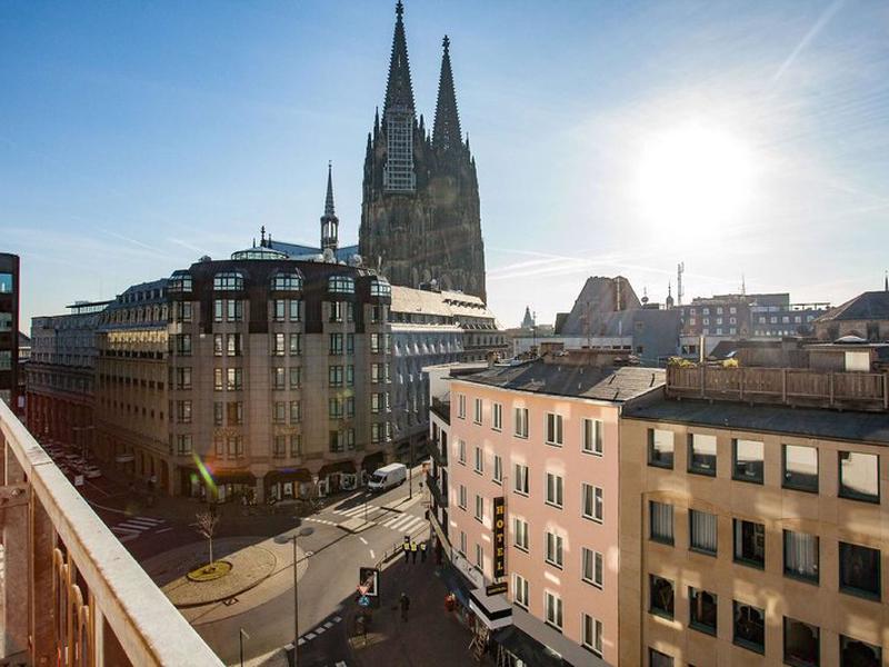 4DF77E3E98EAFACA66A987158F7E3E1E