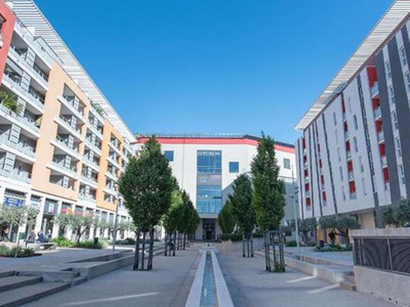 D05F27E919706D32B5813F15D1E97074