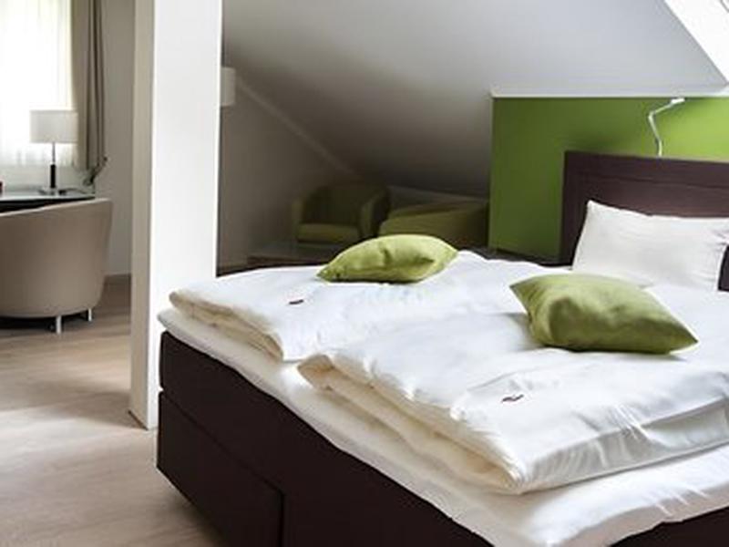 AEEAB03EF58091D0F57AEABE7F75F89D