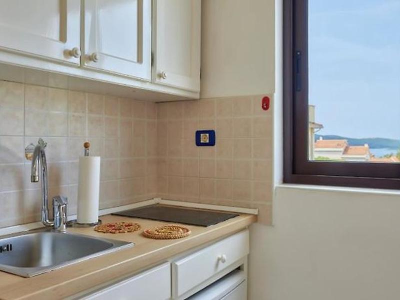 701B2AFB90E013BC8442BD1DB13C4A68