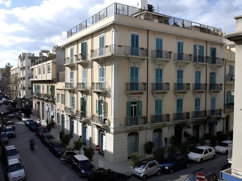 1698B4BD0FB3BEEFC0AB3EB3F56888EB