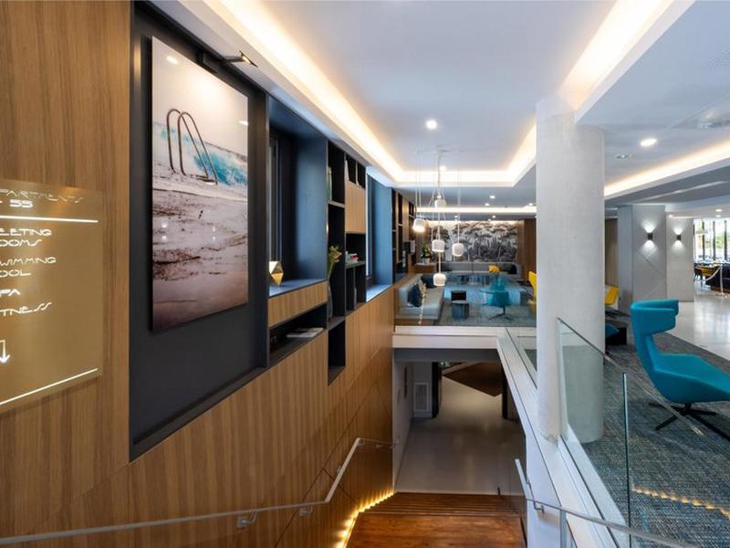 98B73972F476CEDB9A501DB121841F6C