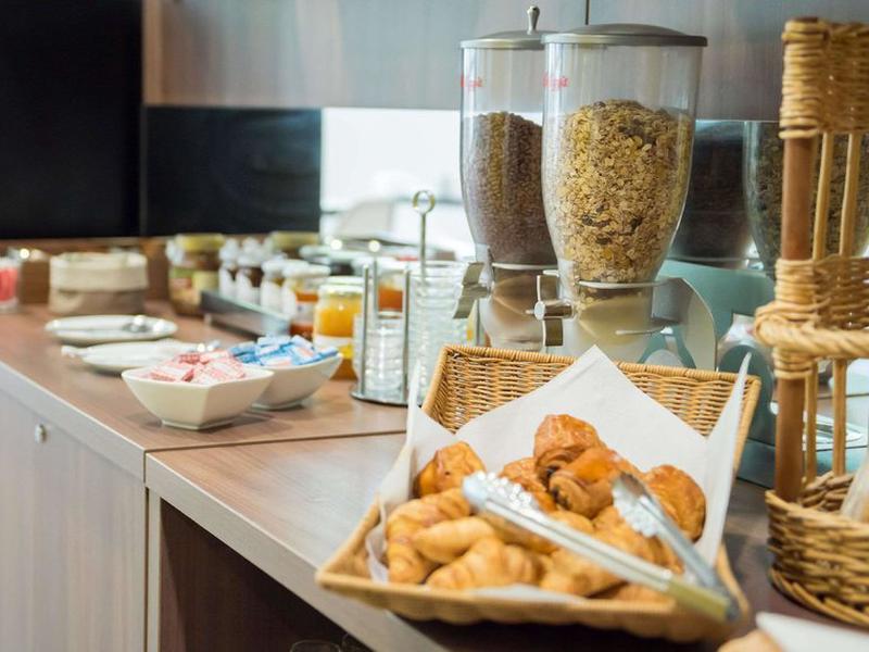 5F7827EC920773C870295AB4E8047236