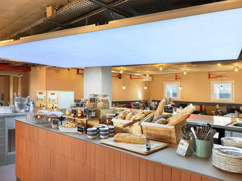 BB238280A3E3E1B8DFC680E466623B1C