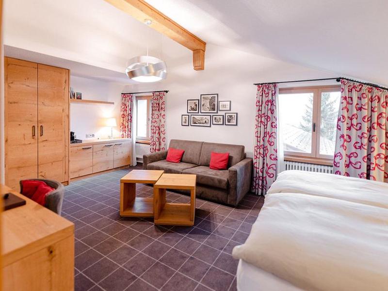 DAC332F5656C5B483FEB63E9DD8A583E