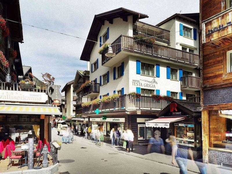 761F6CF77905DBBE900C2F75AF2FE33E