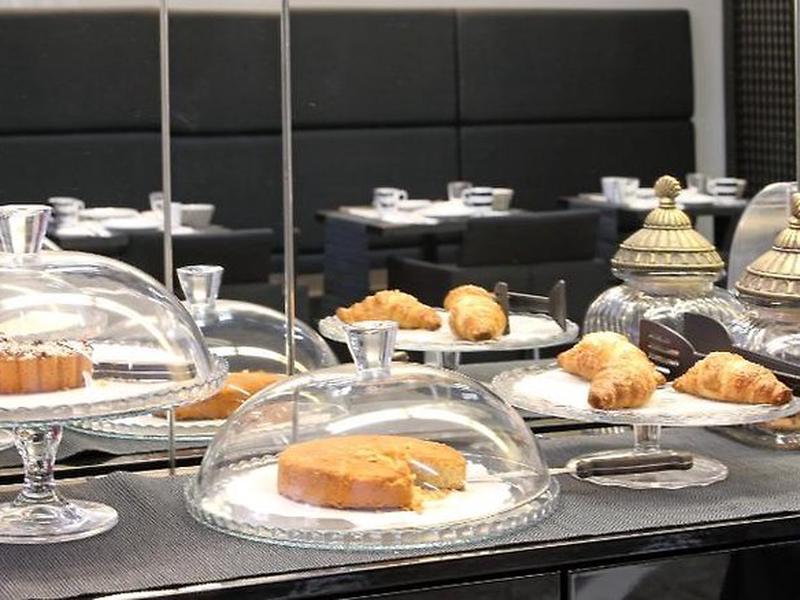 C0B0D4BC7A5D172C988EFFB8F9FD181B