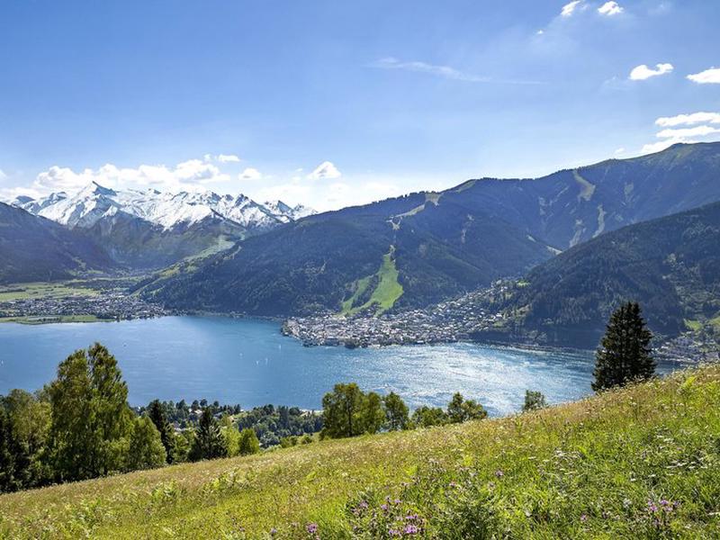 B6454B5BD0D4579C84523F47E08F9196