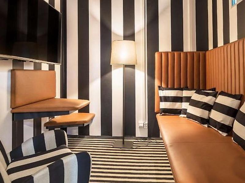 26DBE10563D716EE69DC354C0E27127E