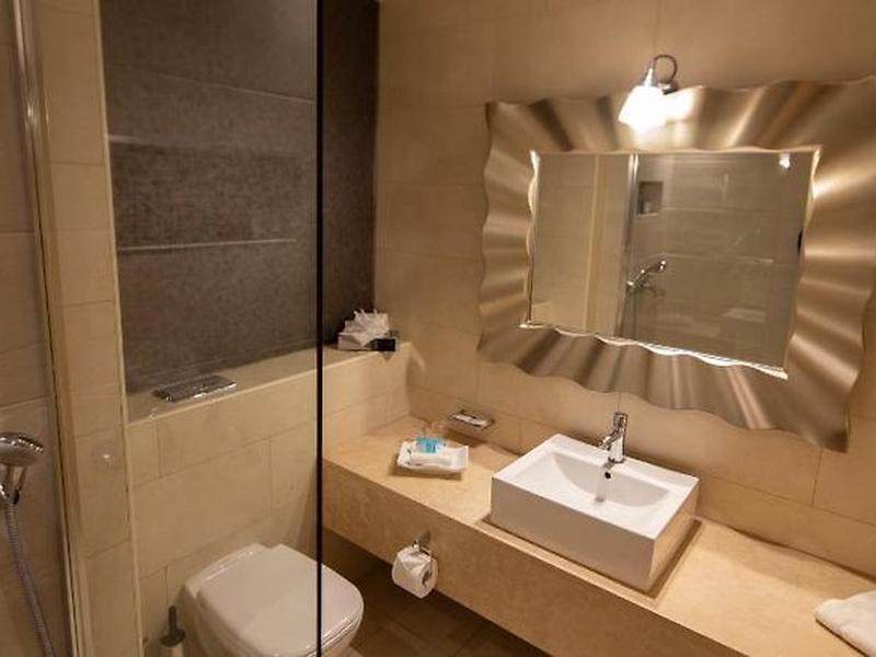 AED46DB7F918AF8DCA12BF9707F123BA