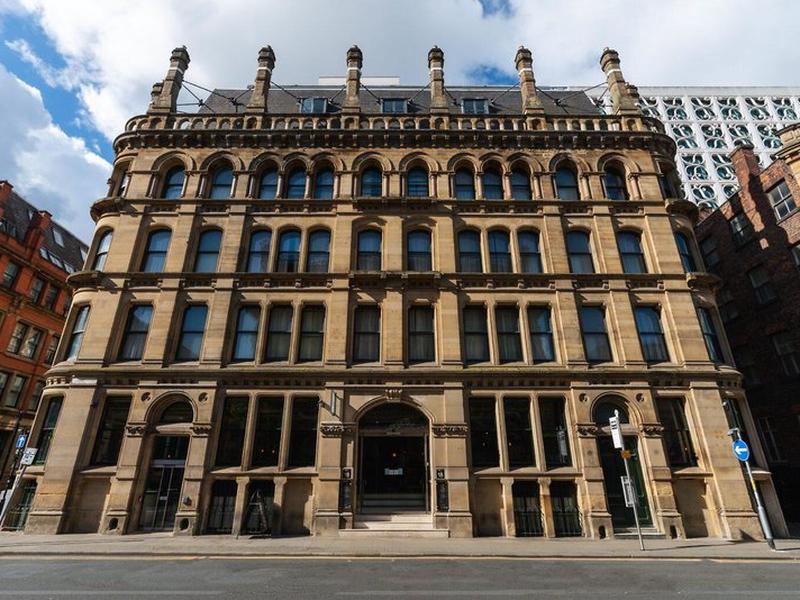 06D76EE706DD09BA2F6F50479384EE72