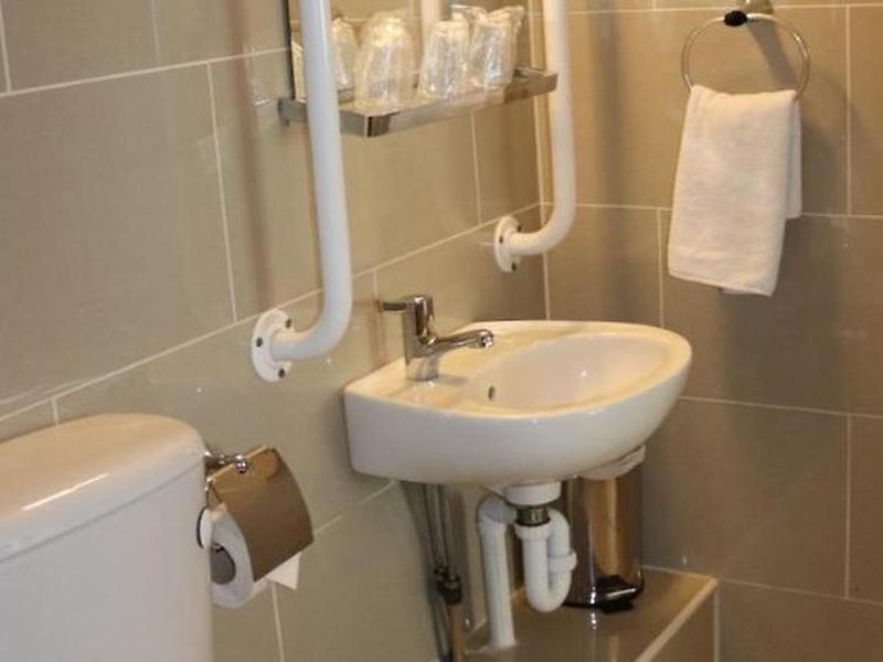 E831CB50A2B86B4D88756C7F77A11BC5