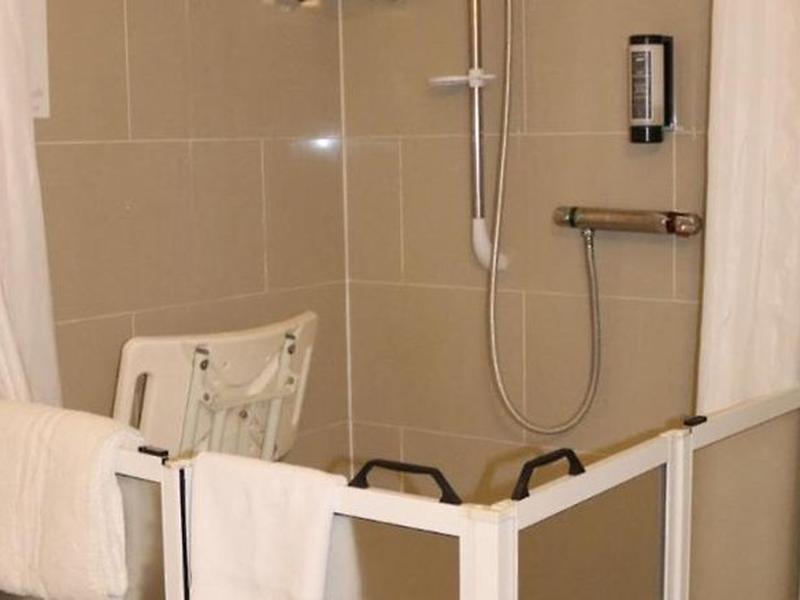 81AE39EB8CDECA5EF518D86A9ADC773C