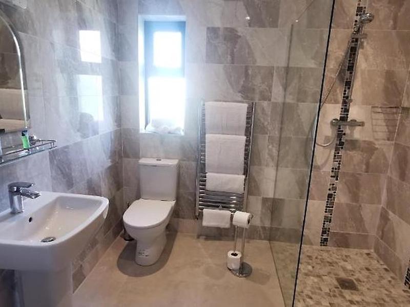 15C46EBBE789AD750203DF48629678C1