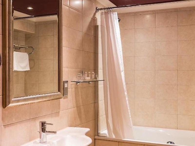 5FCC2F663C482A905266DFFDE83C69F3