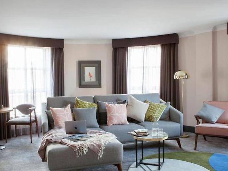 AEA21A3D832C863931A82CEEC6A39A7D