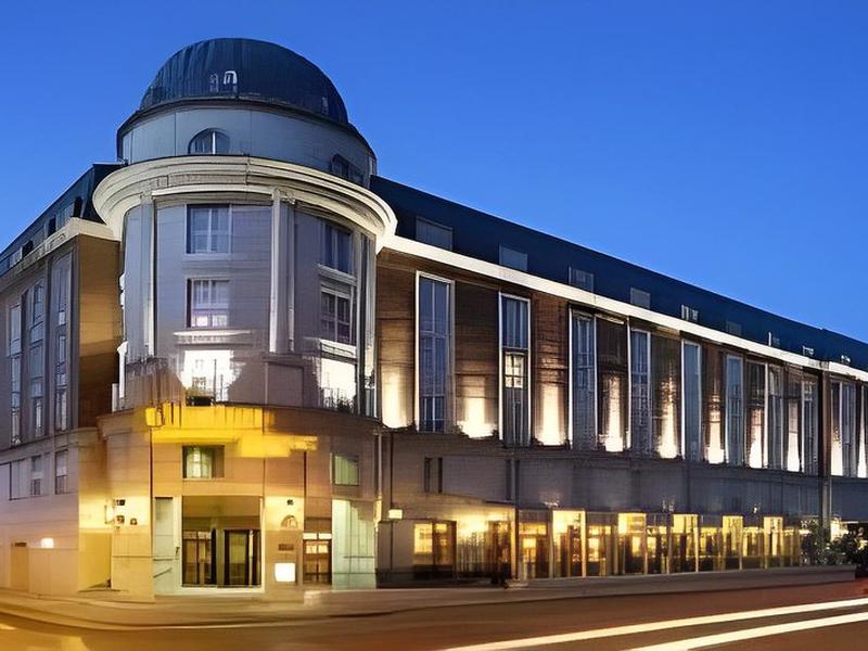 121F3B232DDE50E63FAE55D85B739013