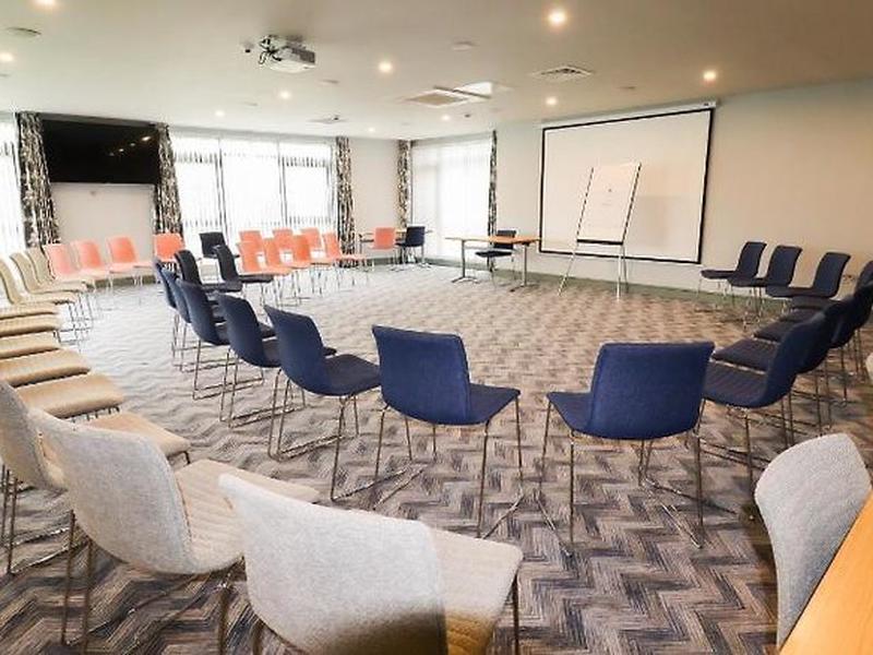 A6A2B9AC5CC33A9BE8C59A15DA2B4C18