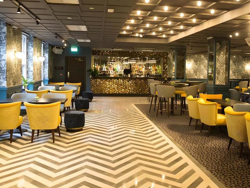 6EE2F6C3B58867D553B4F18D08EFF07E