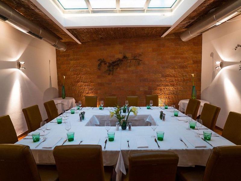 3F98F69C108E1D90BEBE2CE8C1A2968B