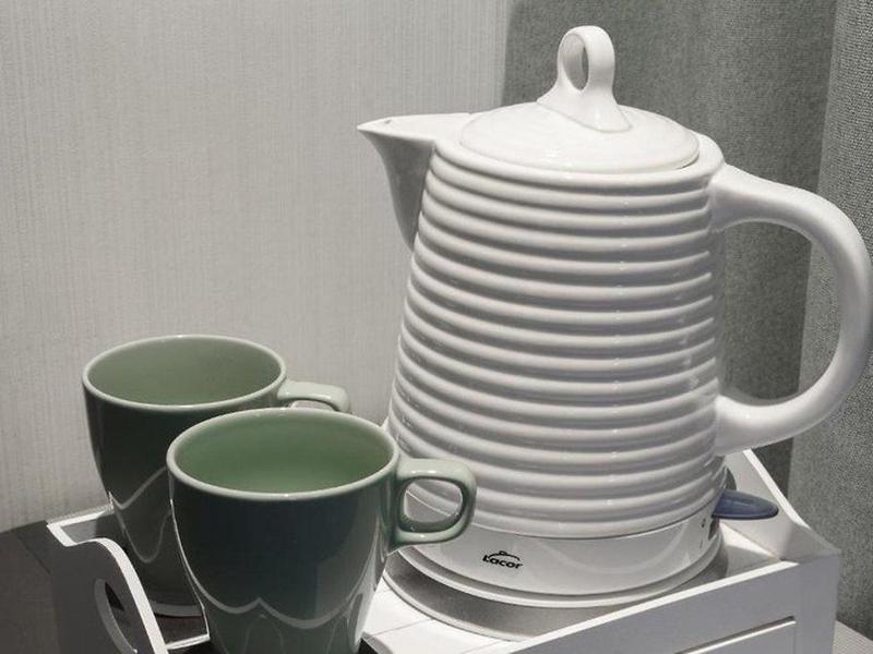 F65EA06C401100A75CF440AF74C50971