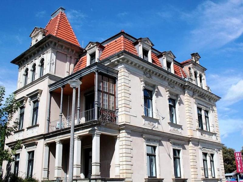 99FE62745A93C7E919F8AF6DF6947CAA