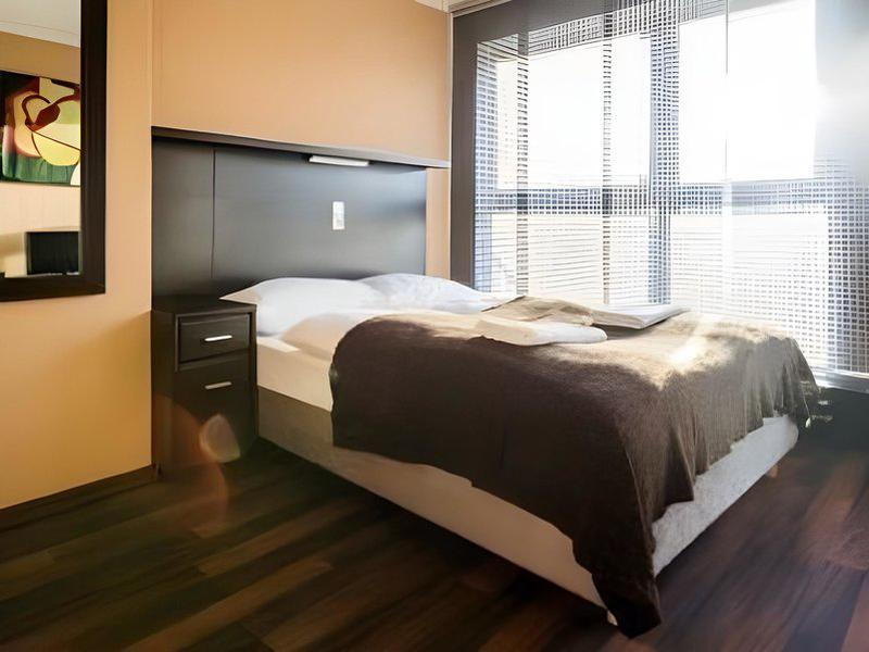 F90718EE531D96192053E37F59EDDC82