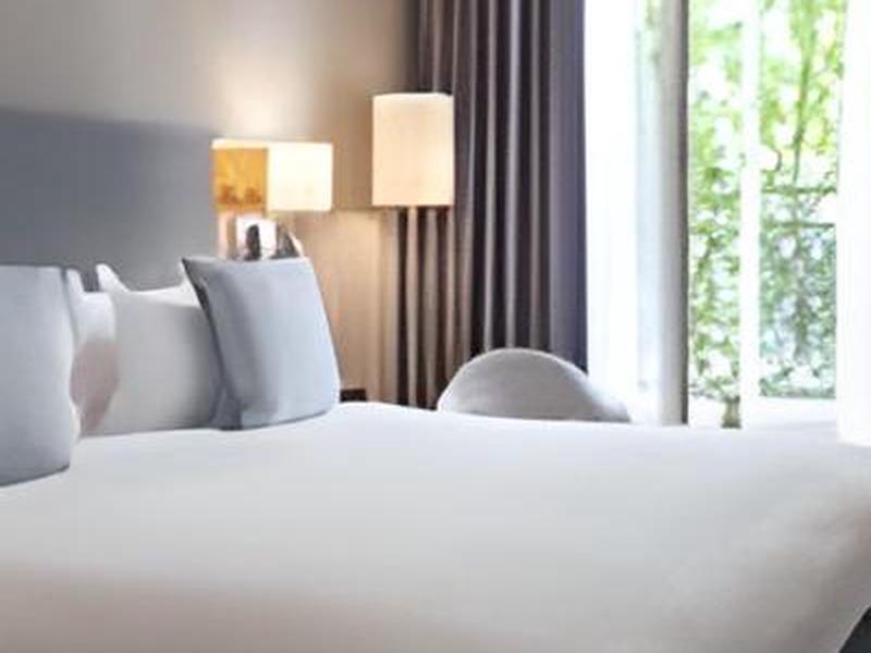 C139186023DD99B5A126FD9FA75E64FC