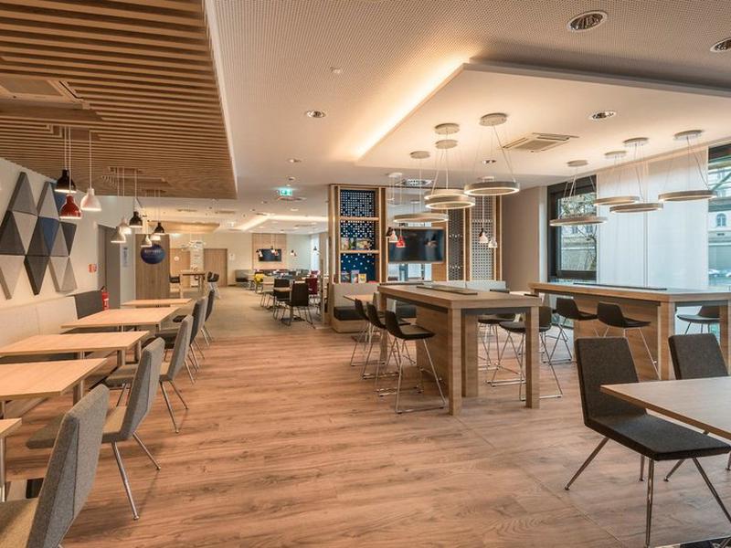 46EBA2F09ACCE1EA10B26CDEE23AD003