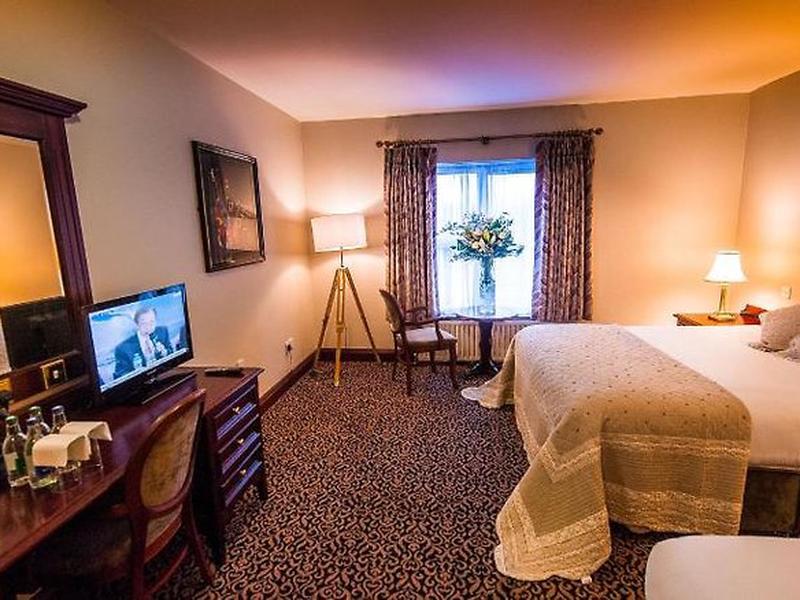 030E6B019C2B2AF5D4C8E8419D3AABAF