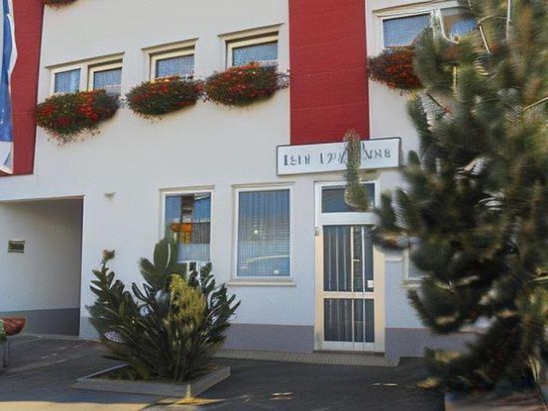 B6C2FB9274D77ECC48B625B85ACB5CFC