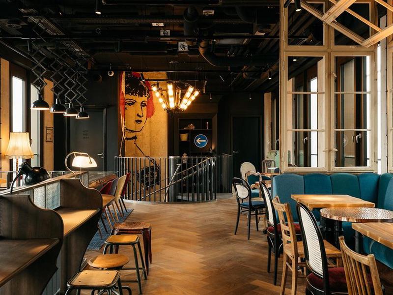 71F0C4E8B85AF8560F5BFF07714B3C98