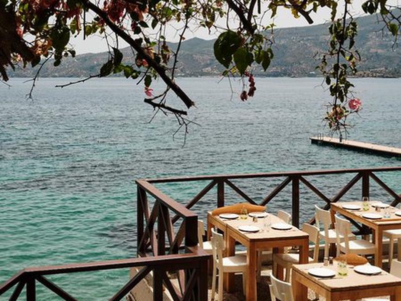 2B21F58C65F208D46D784C63D958ACDE