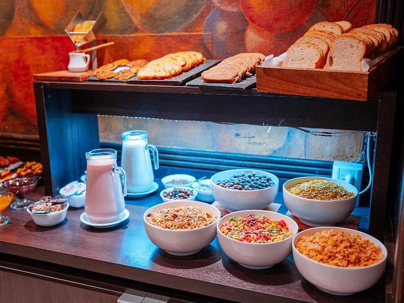 2F932177CC7AE628DB892B6684833C49