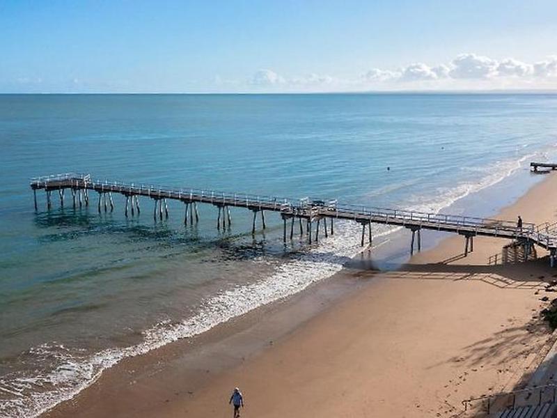 E0FFF4DAFED1BB52509C601B73D4A307