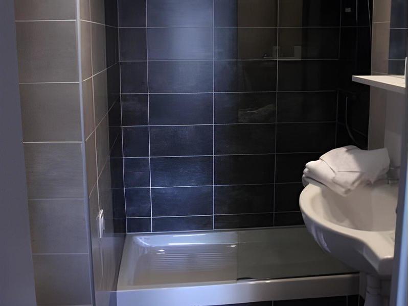 06EBFA3C5C724BD08253991C34F40C4B