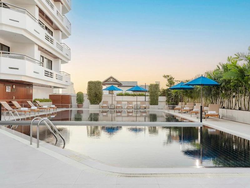 B43F0B92292EDA401B13DA6163F44FD3