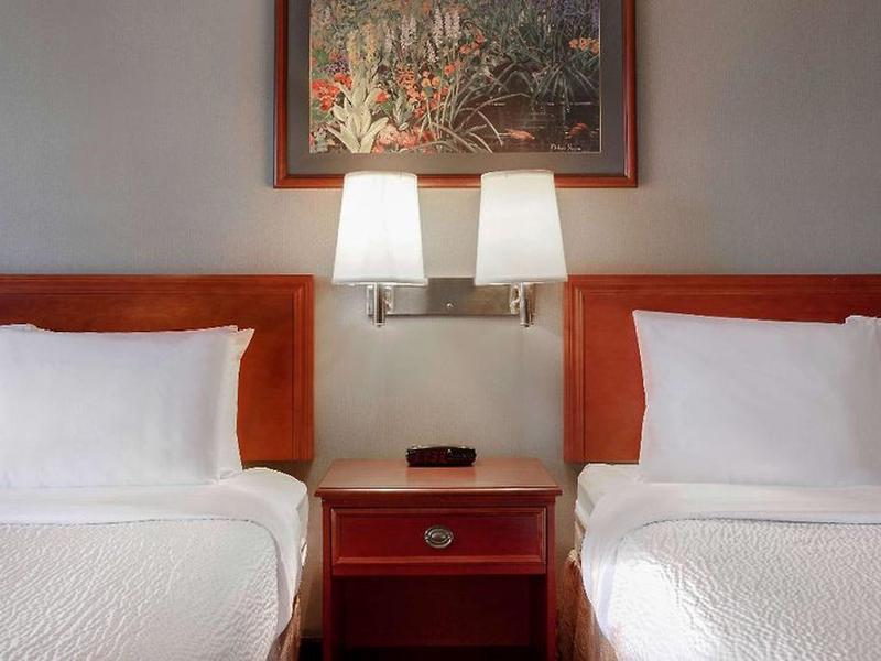 Days Inn by Wyndham Whitecourt