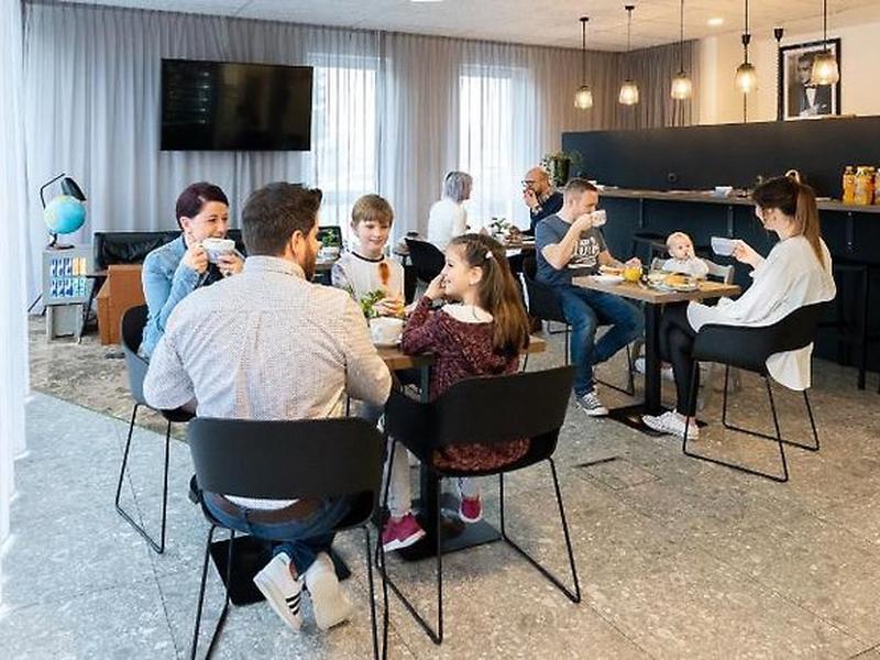 6896F76D4E738983DDFA60B0202C154F