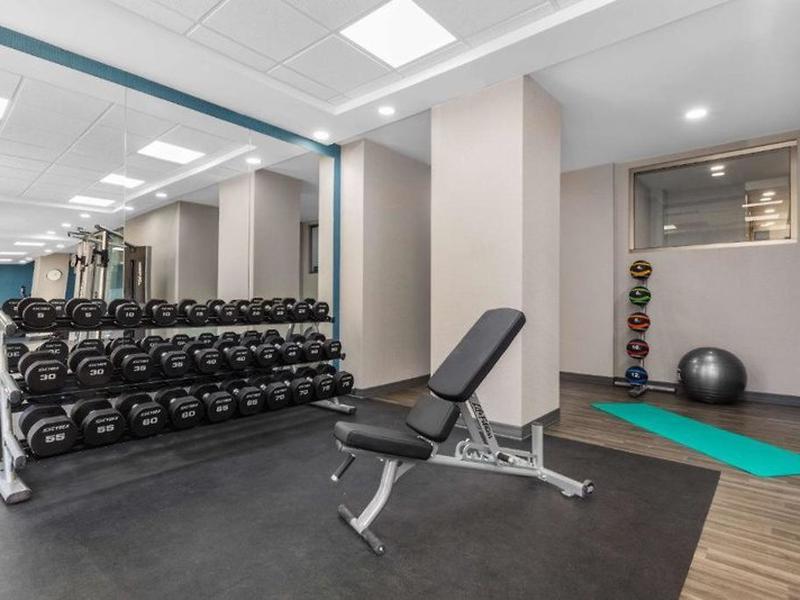 A7E74DE6C16FC44A2183EB26D3DEFB98