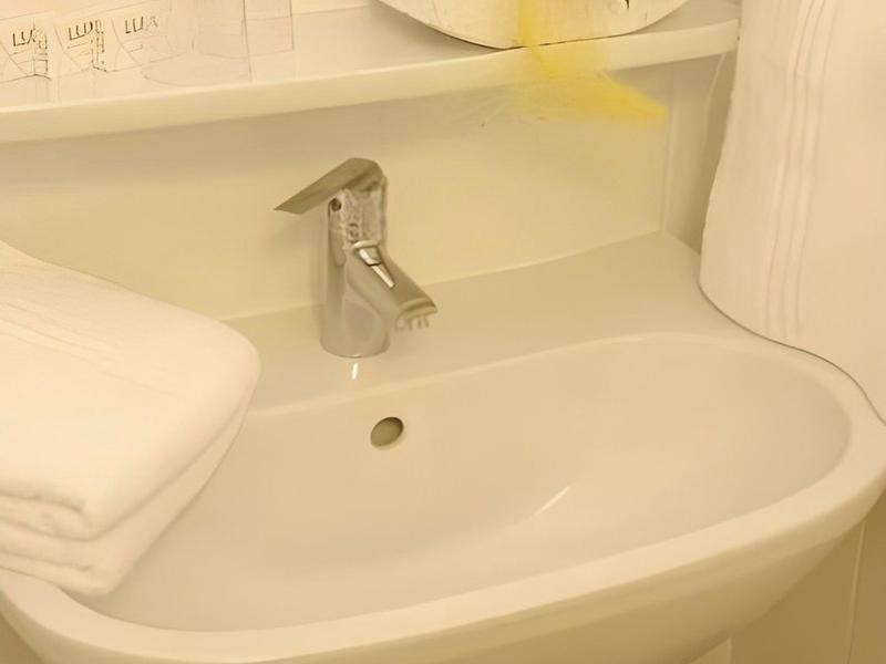 C60D04E1322E075A63B56DA9AB107FF2