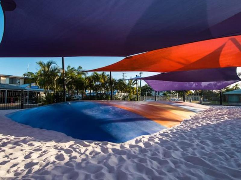 E6A46CD6BF1E038138BF770B06F6003D