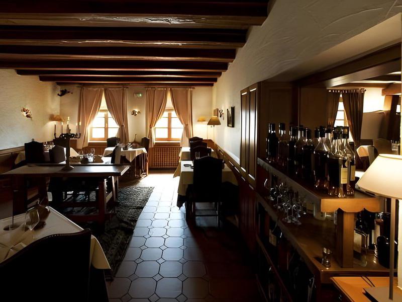 D6C8A71A49894B264D833EC936203FC7