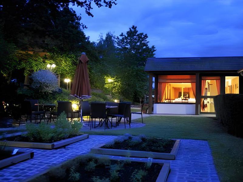 7829B7016B4C5283E47CAA1D3E4DCABB